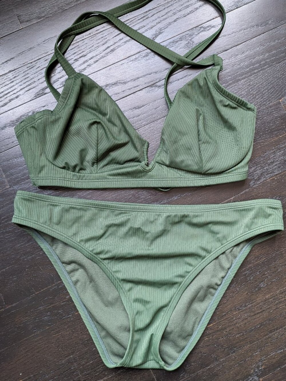 Shade & Shore Jewel Green Ribbed Underwire Bikini | Size Large/38D - Picture 1 of 5
